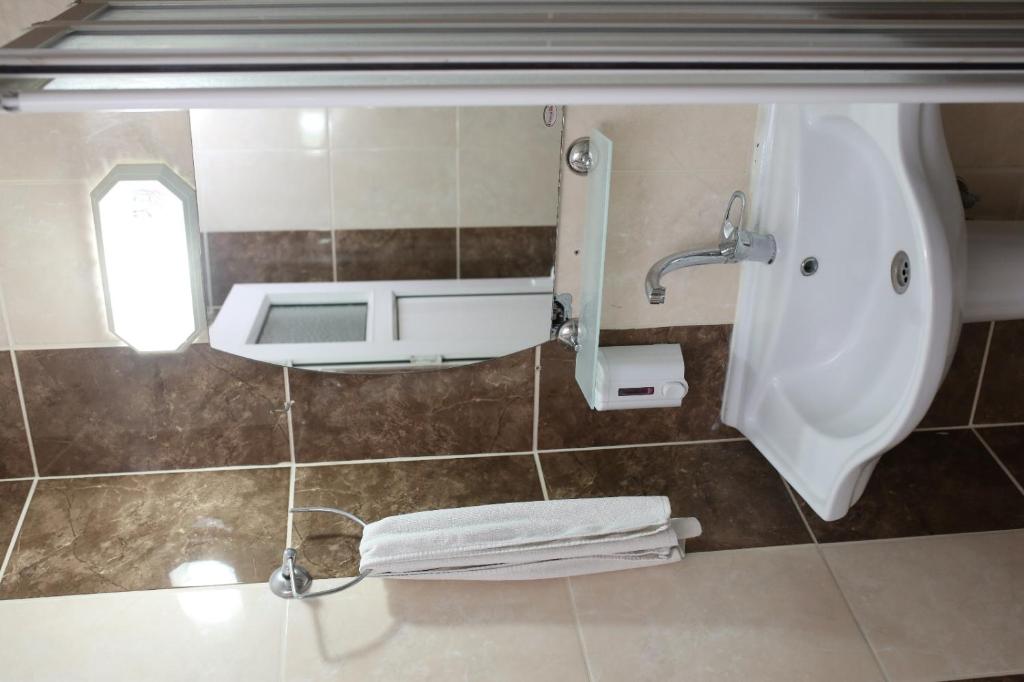 Koupelna v ubytování Özhan Hotel