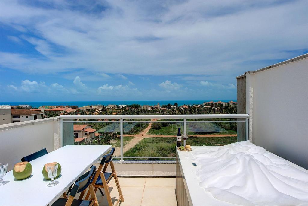  Triplex em Porto das Dunas por Carpediem