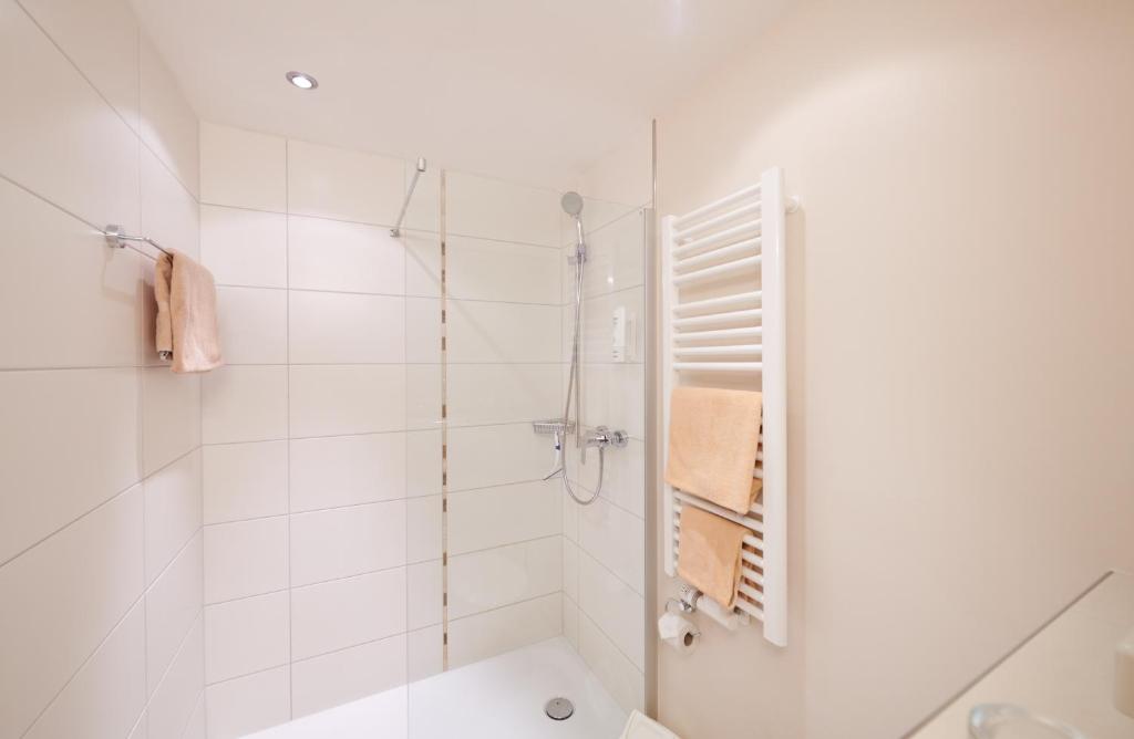 Inntalhof - Chambre Double Standard (pas De Climatisation)