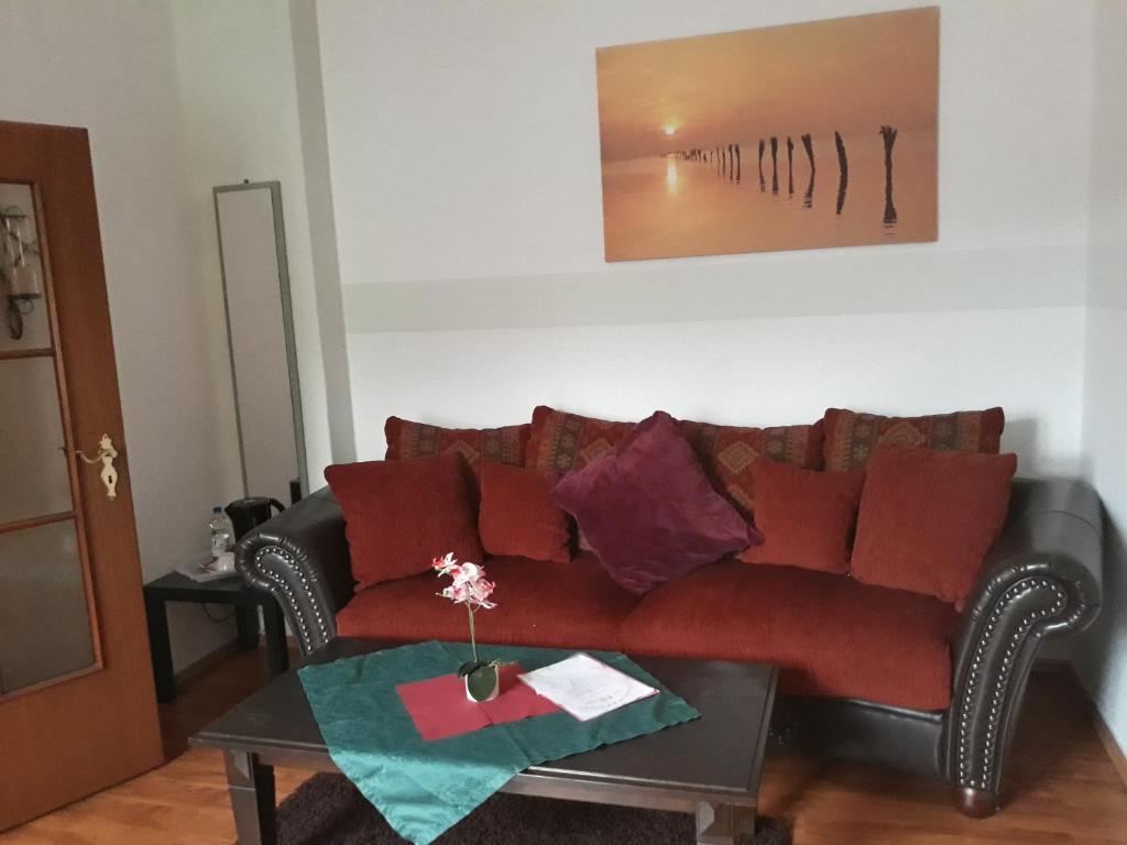Pension Elli Krössner - Family Room With Shared Bathroom