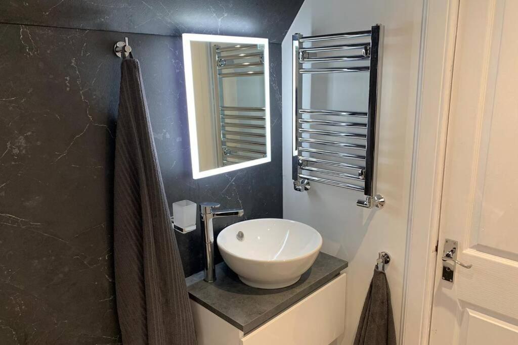 Koupelna v ubytování *STUNNING & SPACIOUS* 3 Bed House, 5min from Oban