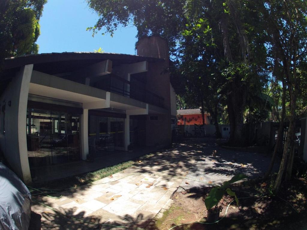  Linda Casa em Ubatuba Praia do Tenório com piscina a 150 metros do mar .