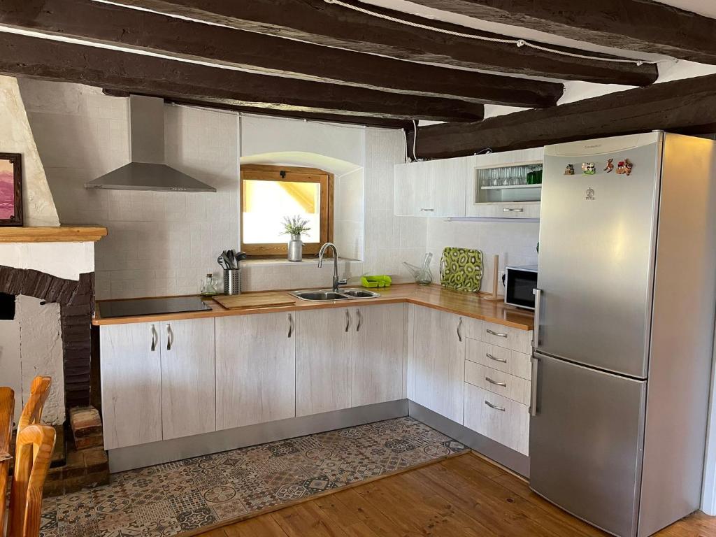 مطبخ أو مطبخ صغير في Cal Masuret