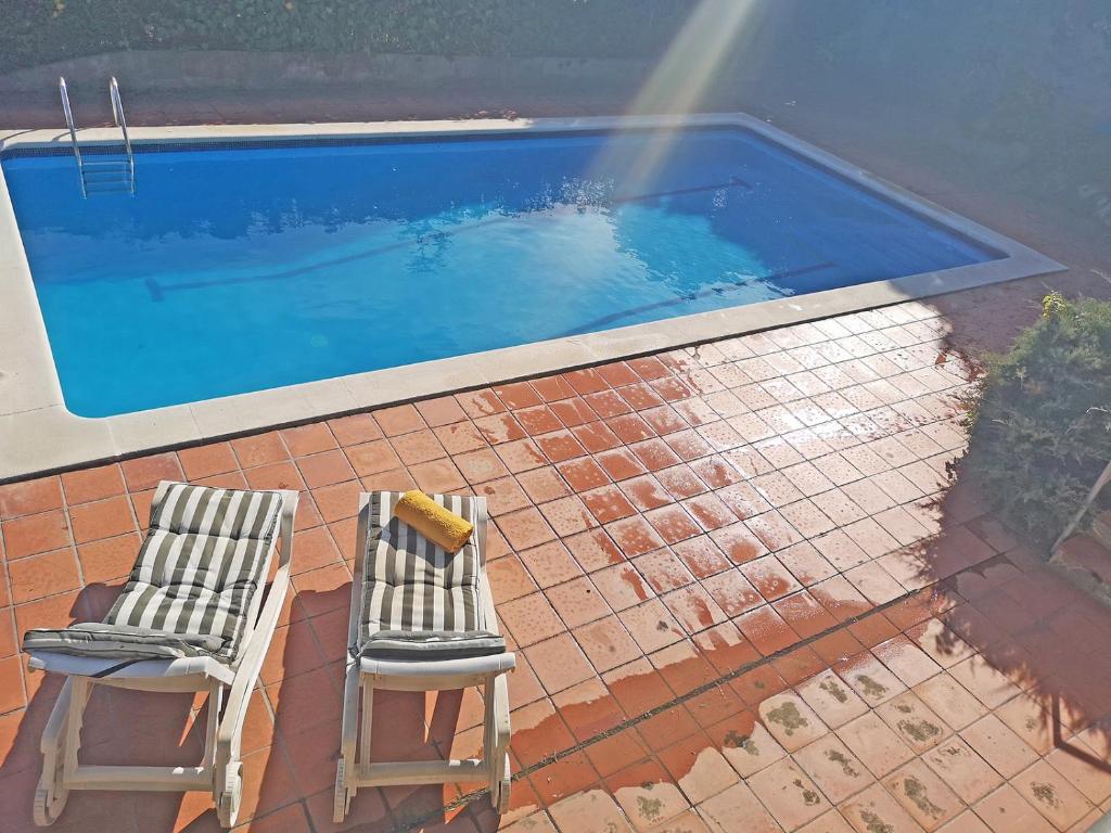 Bazén v ubytovaní Premium Habitat La Plana alebo v jeho blízkosti
