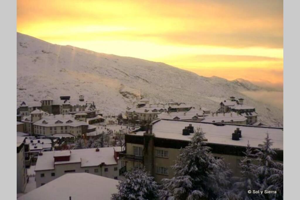 Apartment 3 bdrm Penthouse in Sierra Nevada - 10 pax, Spain ...