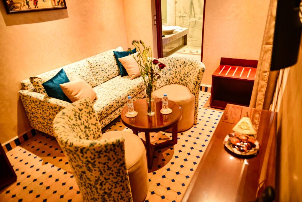 Riad Al mazhar的休息区