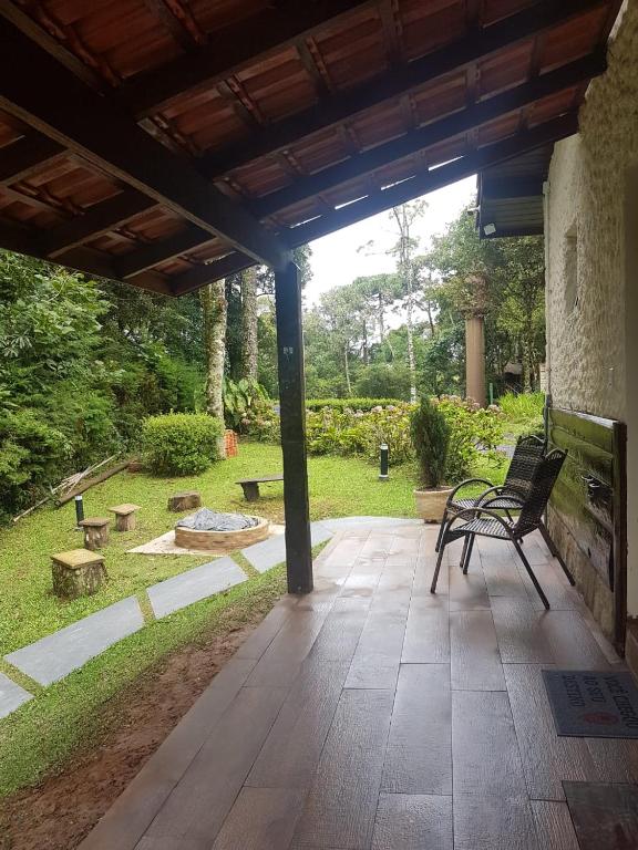  PARAISO DAS ARAUCARIAS SUÍTE CASAL COM VARANDA e VISTA