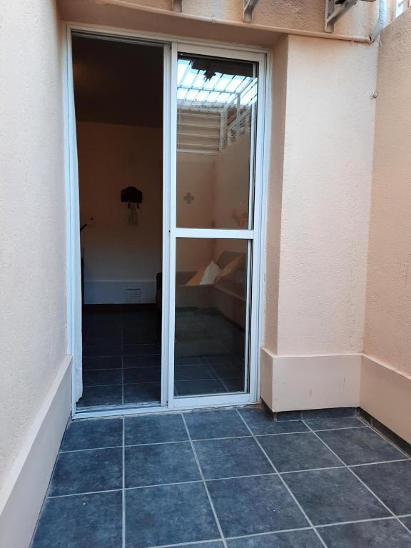 Confortable cercanía - Apartamento De Una Habitación