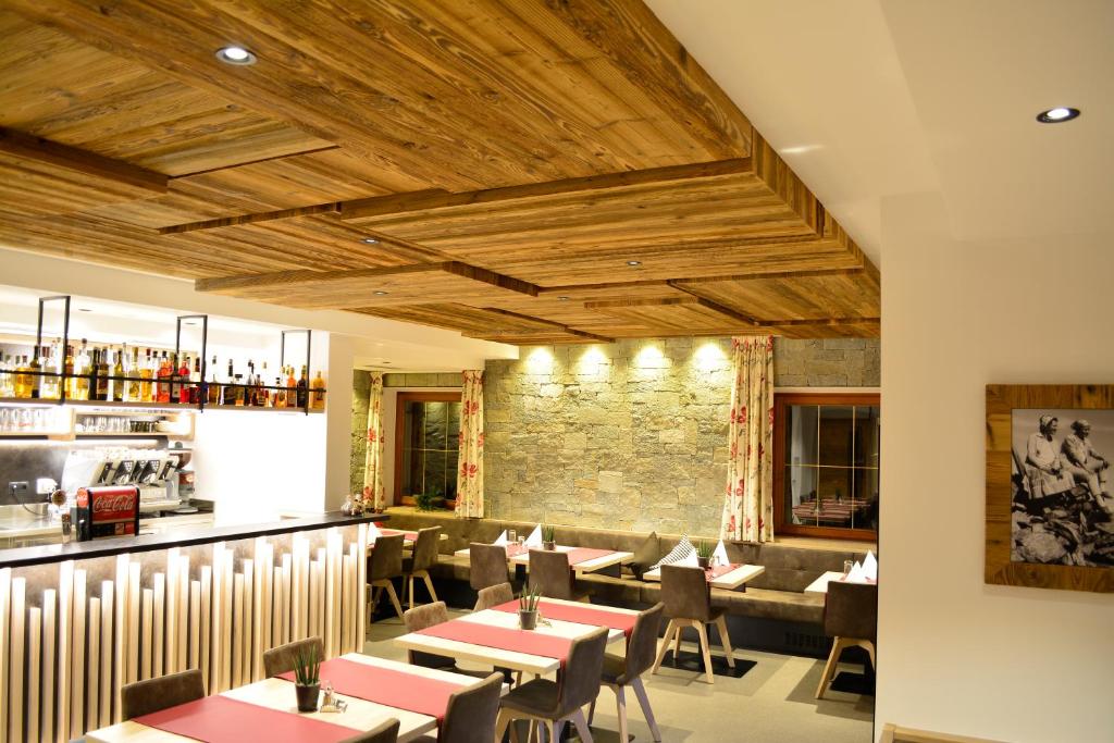 Restaurace v ubytování Berghotel Plagött