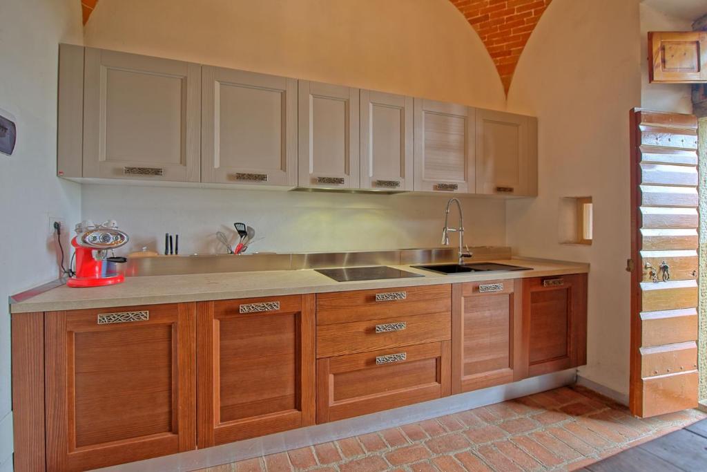 Kuchyň nebo kuchyňský kout v ubytování Villa Eleonora