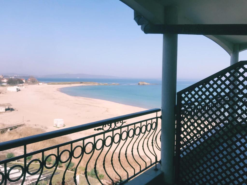 First Line Apartments ARGO Studio Room front sea view,