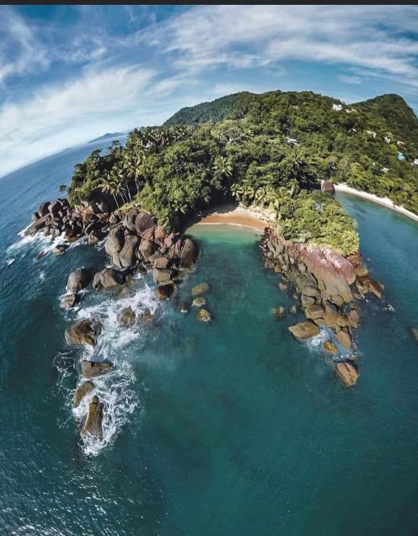  Apartamento Maranduba