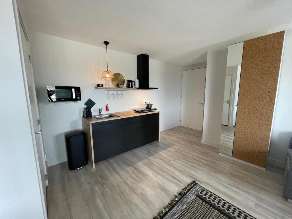 Kuchyň nebo kuchyňský kout v ubytování Marina Strand Appartement Lemmer