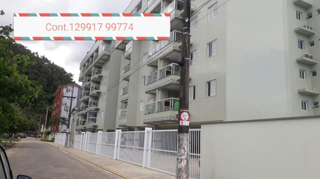  Apto na praia grande ubat/$250/vista pro mar/locac.Temporada/2guartos+2banheiros+2vagas/portaria 24h/predio zelao novo