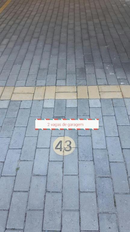  Apto na praia grande ubat/$250/vista pro mar/locac.Temporada/2guartos+2banheiros+2vagas/portaria 24h/predio zelao novo