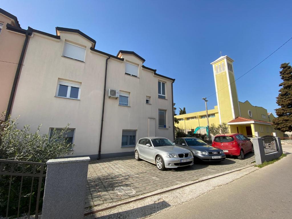 Budynek, w którym mieści się apartament