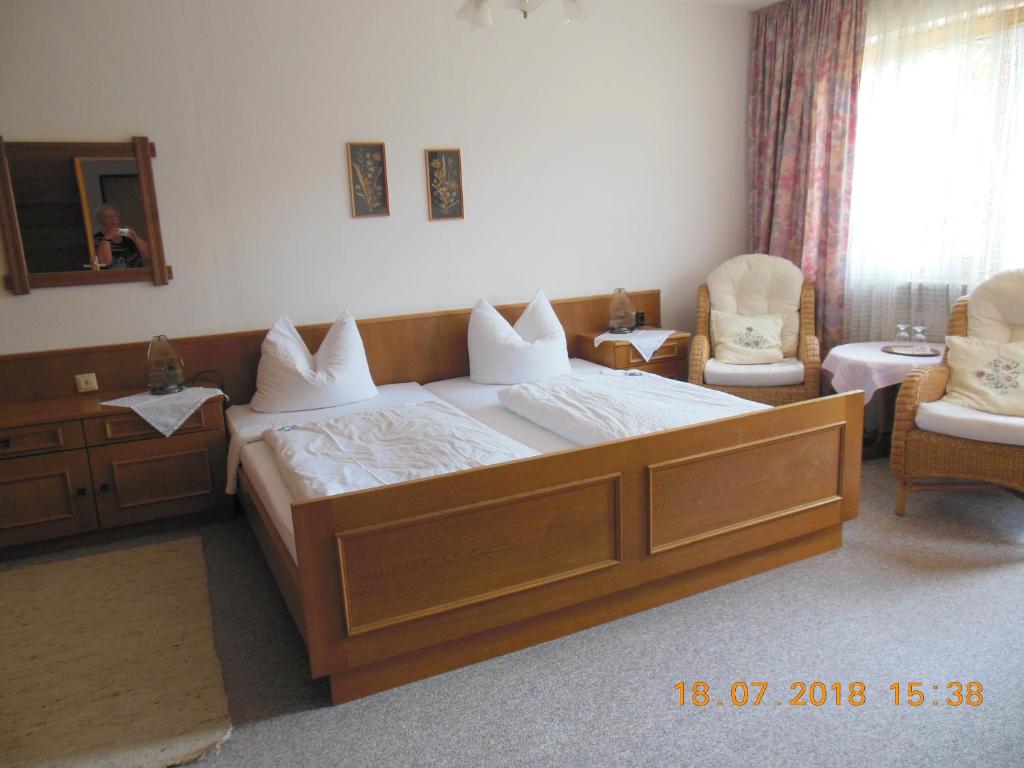 Ferienwohnungen Josef & Karin Ketterl - Double Room With Mountain View