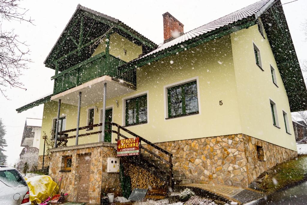 Fotografia z galérie ubytovania Malinowy Pokoje v destinácii Wisła