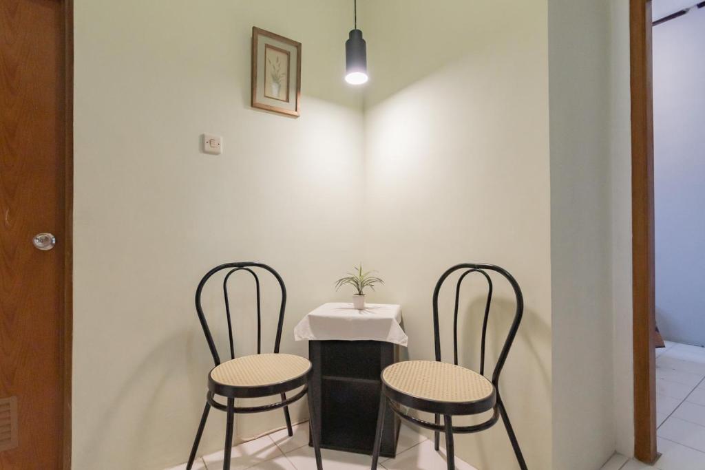 Fotografie z fotogalerie ubytování Lembur Kiwari Setra Duta Mitra RedDoorz v destinaci Bandung