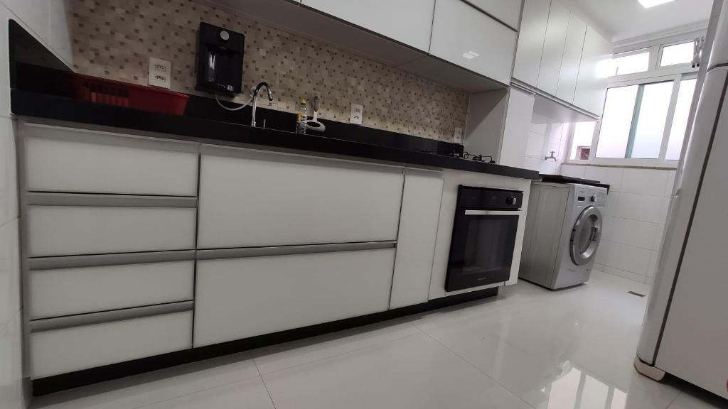  Apartamento 2 quartos a duas quadras do mar