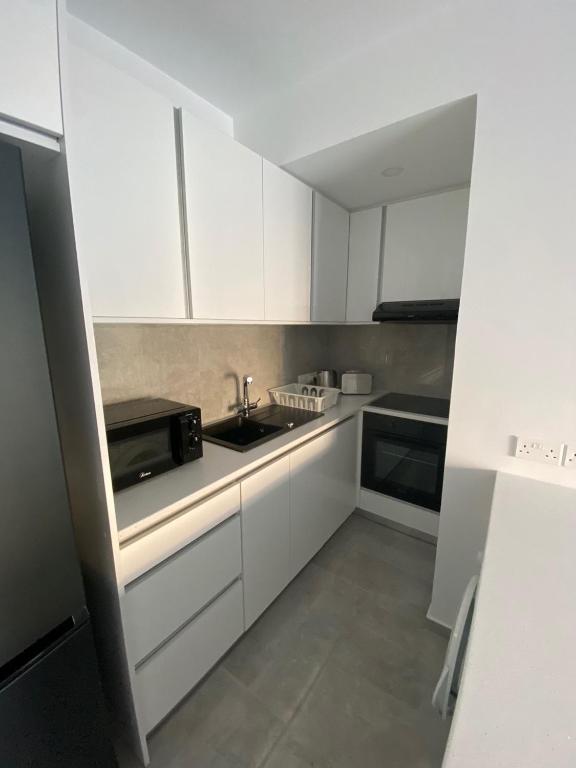 Greco 1 Bedroom Apartment - Apartment With Balcony