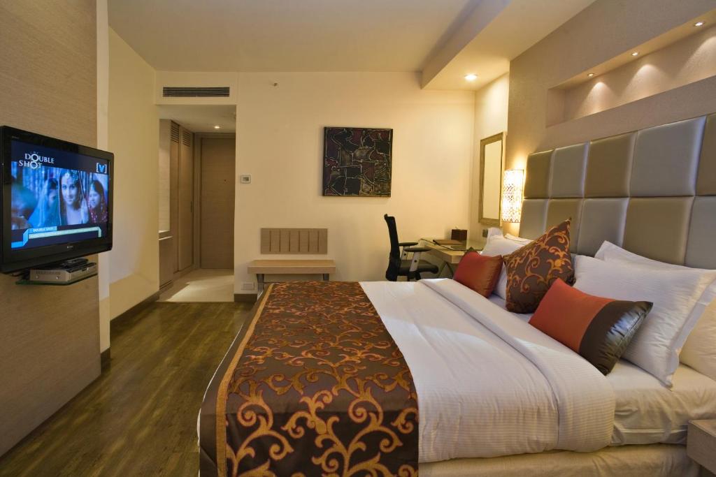 The Sonnet Kolkata - Deluxe Double Room