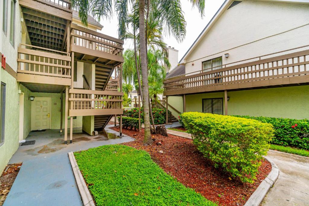Zahrada ubytování Doral Inn & Suites Miami Airport West