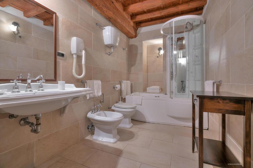 First of Florence - Two-Bedroom Apartment