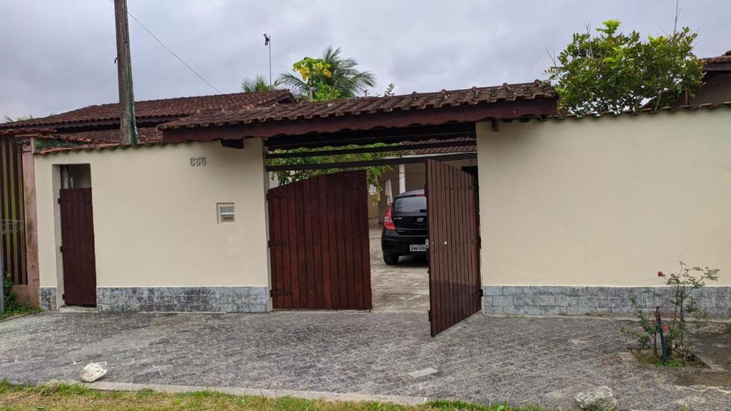  CASA BERTIOGA