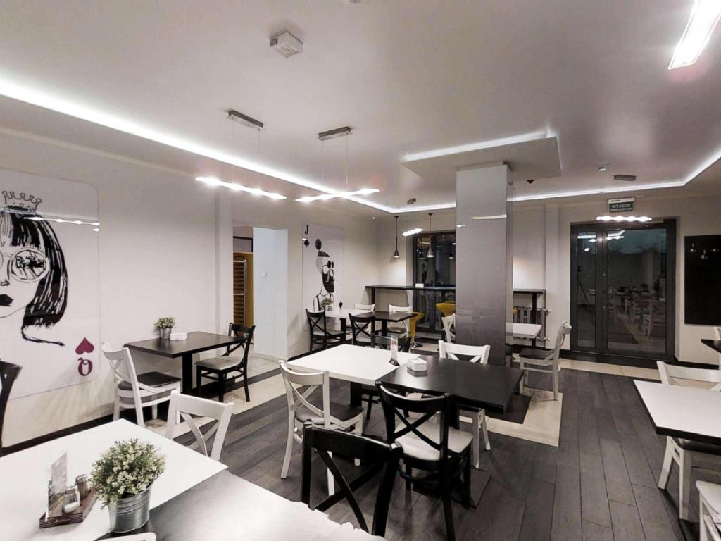 Posedenie v ubytovaní Ibis Styles Gniezno Stare Miasto