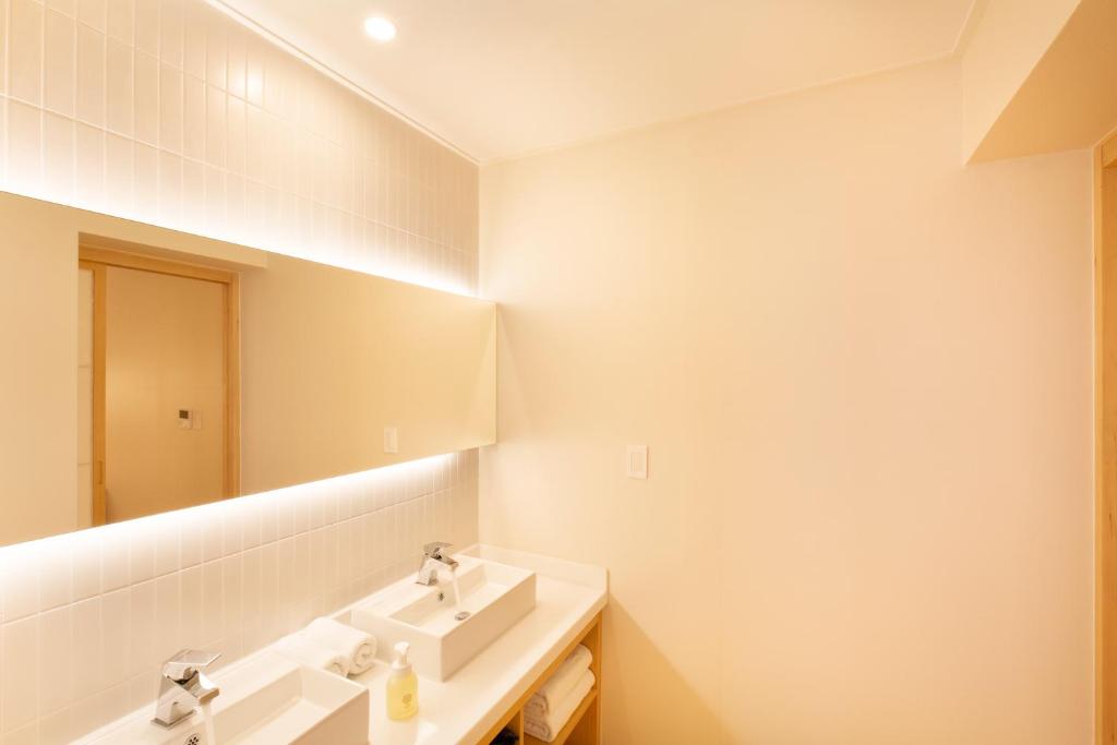 Koupelna v ubytování Tomonoya Hotel and Ryokan Gyeongju