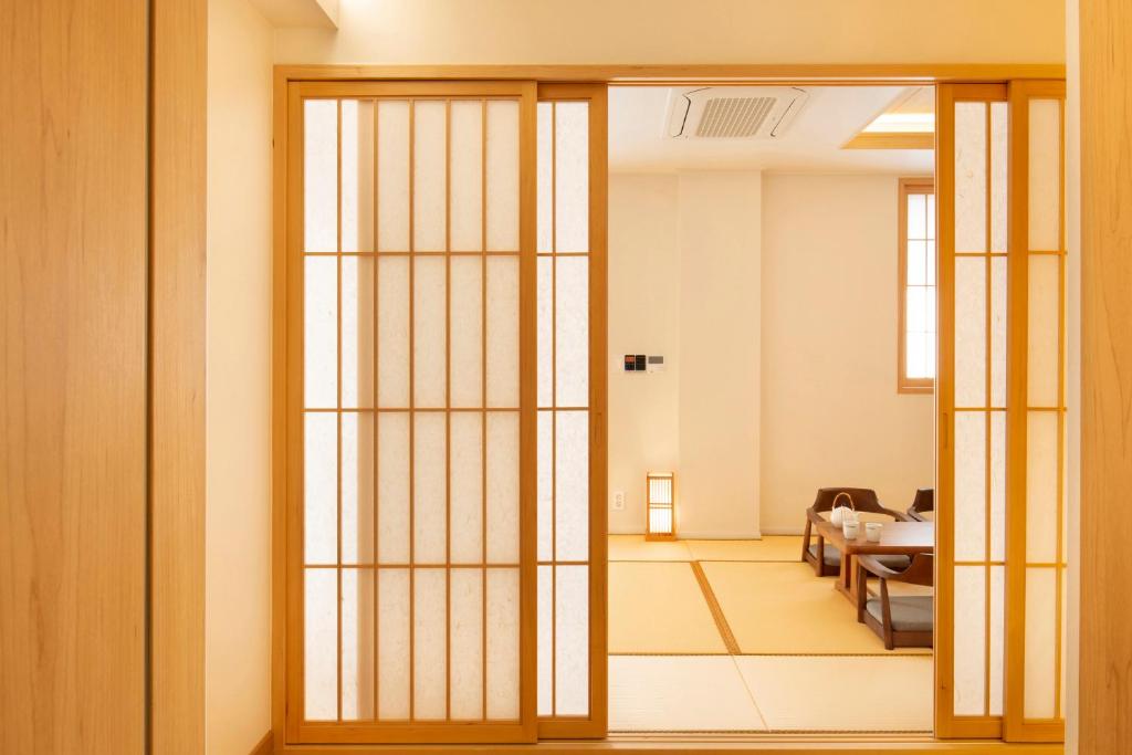 Fotografie z fotogalerie ubytování Tomonoya Hotel and Ryokan Gyeongju v destinaci Kjongdžu