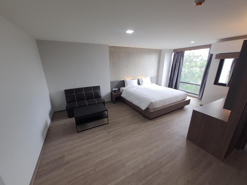 โรงแรมดับเบิ้ลดี ปากเกร็ด Double D hotel - Room King Superior