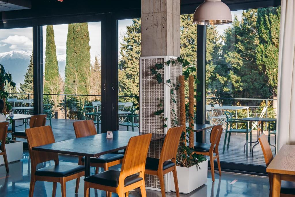 Balkón nebo terasa v ubytování Park Hotel Tsinandali Estate