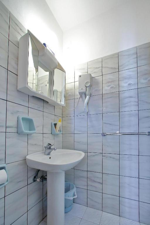 Kúpeľňa v ubytovaní Guest House Villa Jadera