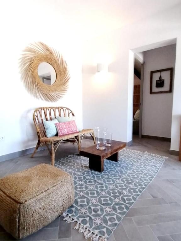 A seating area at Comfortable House in Formentera with Garden and Terrace