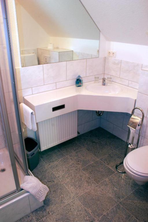 Pension Sanssouci - Drievoudige Kamer Met Twee Aparte Slaapkamers