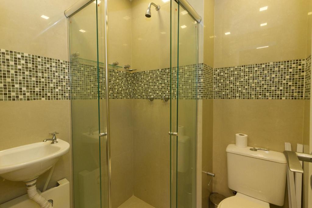  Lindo apto com churrasq e WiFi na Barra da Tijuca