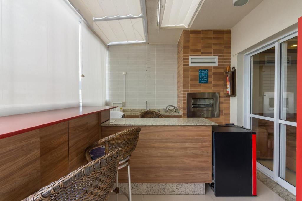  Lindo apto com churrasq e WiFi na Barra da Tijuca