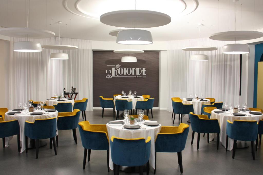 Restaurace v ubytování Hôtel du Parc & Spa