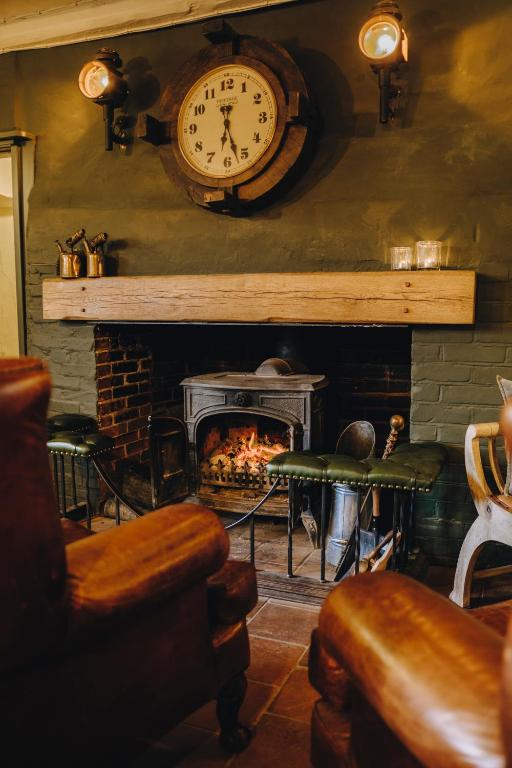 The Gin Trap Inn - 