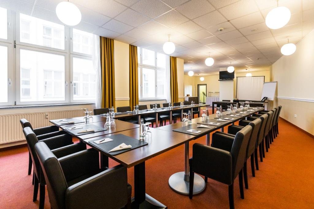 Royal International Leipzig - Resim 31