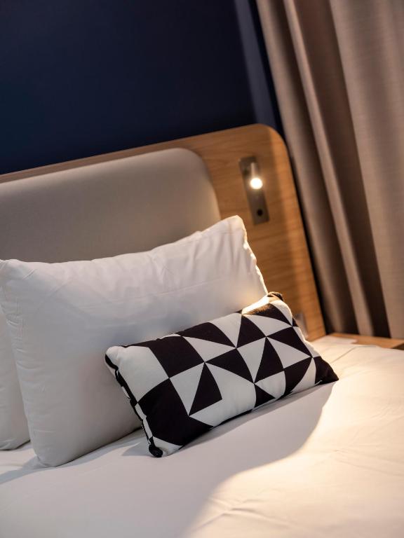 Holiday Inn Express - Nice - Grand Arenas by IHG - Resim 21