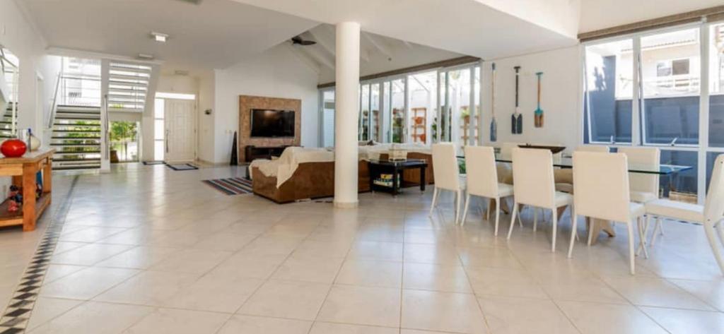  CASA NA PRAIA DE RIVIERA DE SAO LOURENCO a 150METROS DO MAR