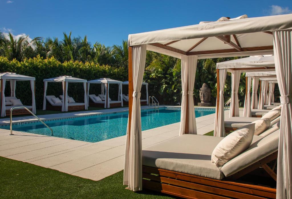 Bazén v ubytování Bungalows Key Largo - All Inclusive nebo v jeho okolí