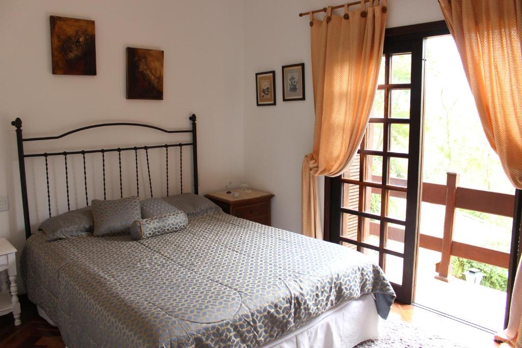  Casa na Serra de Itaipava: Natureza com conforto