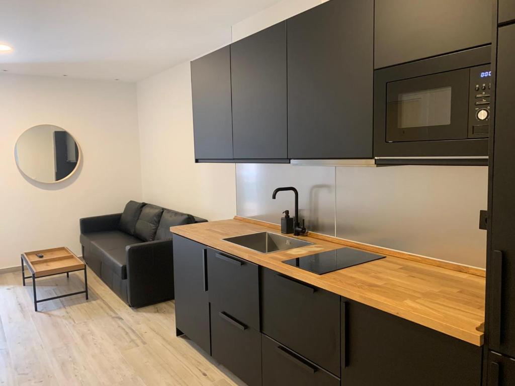 Kuchyňa alebo kuchynka v ubytovaní Apartamento Entrecatedrales 2
