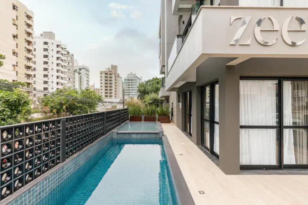  roomin I ZEE I Próximo a Beira Mar