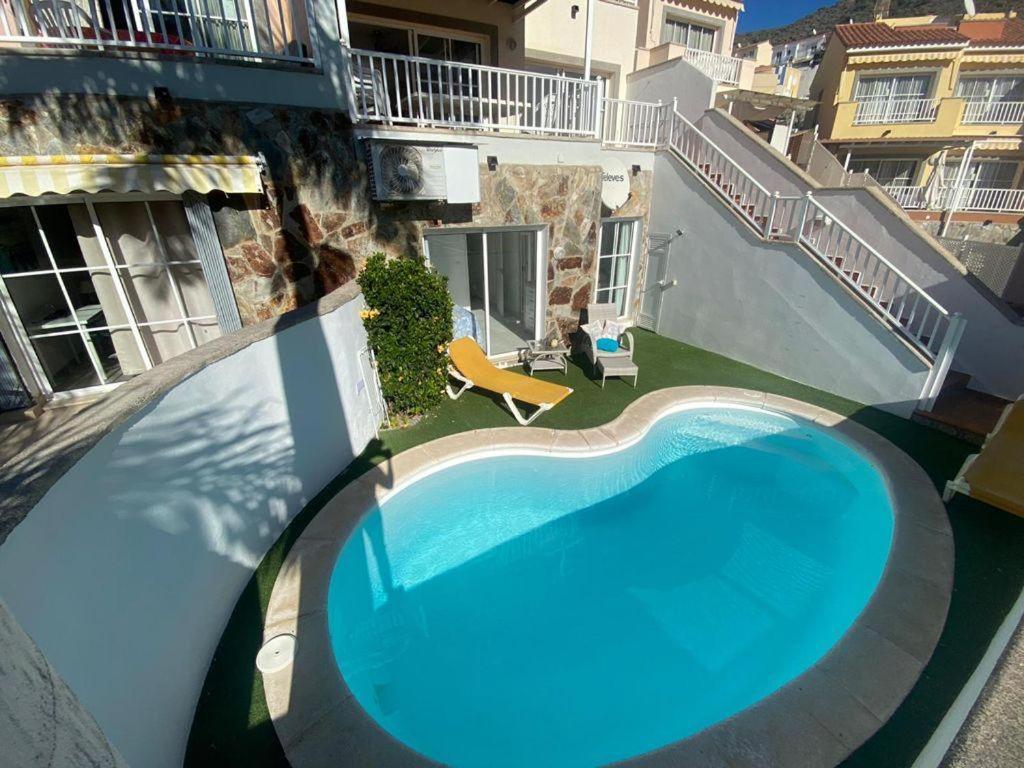 Villa chalet con piscina