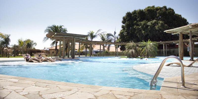  Grandes Lagos Resort Chalé